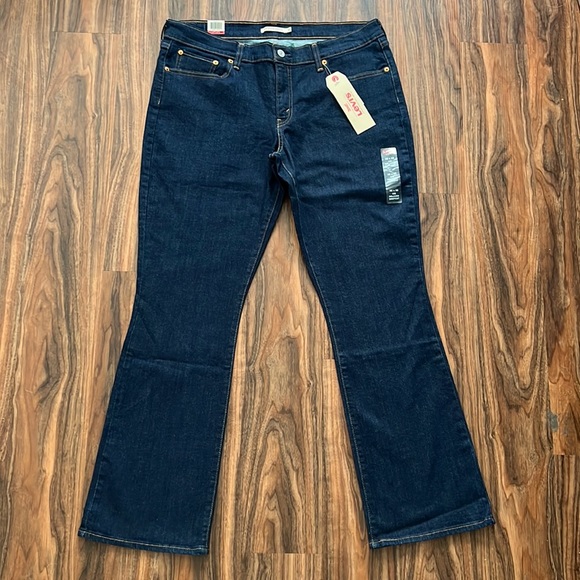 Levi’s 415 Relaxed Bootcut, 32x32 - Picture 5 of 15